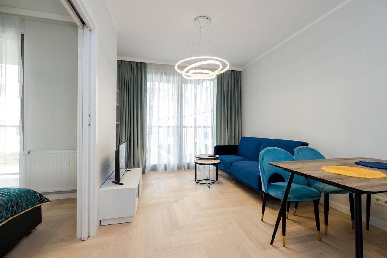 Wola Luxe Apartment Varsavia Esterno foto
